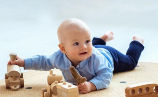 De voordelen van baby yoga voor fysieke ontwikkeling